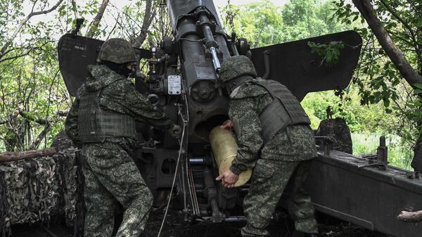 Российская артиллерия уничтожила на Запорожском направлении украинскую САУ - Sputnik Кыргызстан