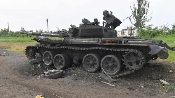 Артемовскто жардырылган Украиналык танк - Sputnik Кыргызстан