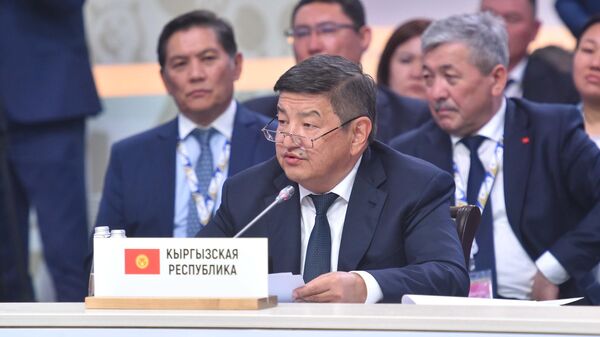 Председатель кабинета министров Акылбек Жапаров на заседании Евразийского межправительственного совета в расширенном составе в Сочи - Sputnik Кыргызстан
