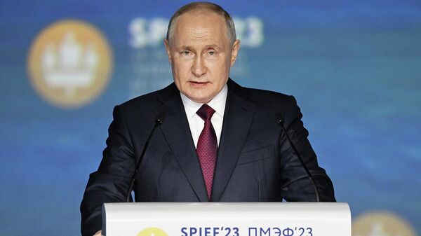 Выступление Путина на ПМЭФ — прямой эфир - Sputnik Кыргызстан