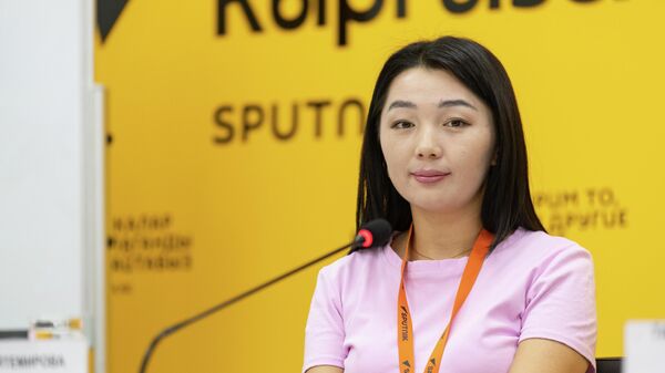 Sputnik Кыргызстан маалымат агенттигинин мобилографы Аяна Байтемирова - Sputnik Кыргызстан