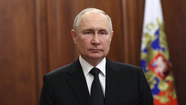 Президент РФ Владимир Путин во время обращения к гражданам России - Sputnik Кыргызстан