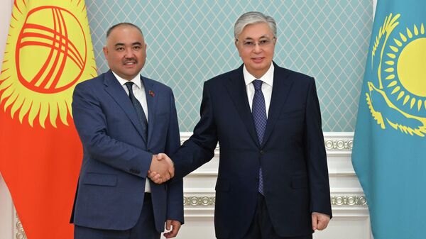 Официальный визит в Казахстан торага Жогорку Кенеша Нурланбека Шакиева - Sputnik Кыргызстан