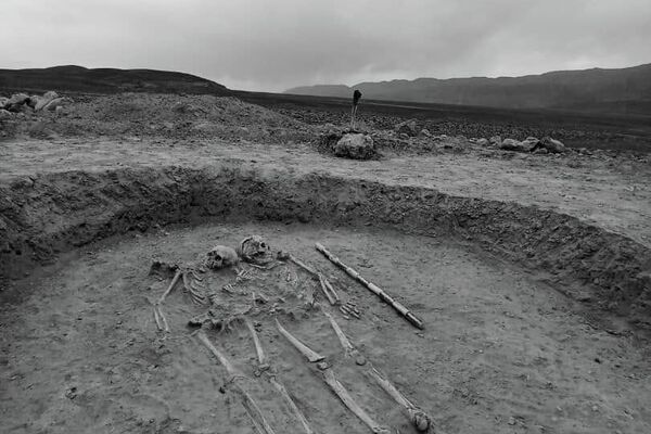 На территории айыльного аймака Ак-Татыр в Баткенской области обнаружены захоронения, которые относятся к I–IV векам нашей эры - Sputnik Кыргызстан