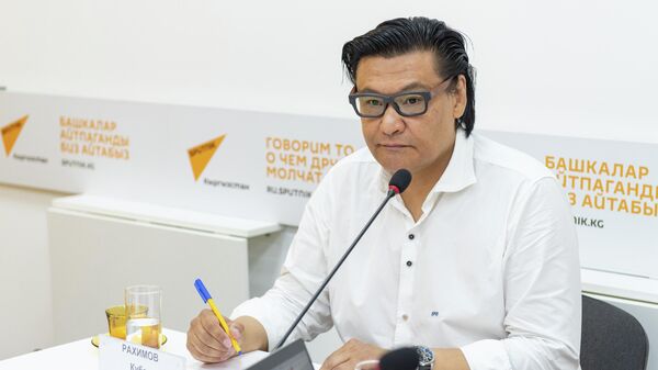 Экономист Кубат Рахимов - Sputnik Кыргызстан
