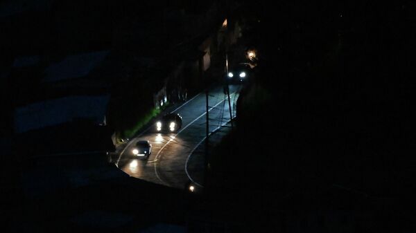 Автомобили едут в темноте. Архивное фото - Sputnik Кыргызстан
