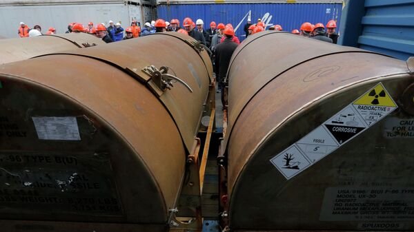 Контейнеры с ураном. Архивное фото - Sputnik Кыргызстан