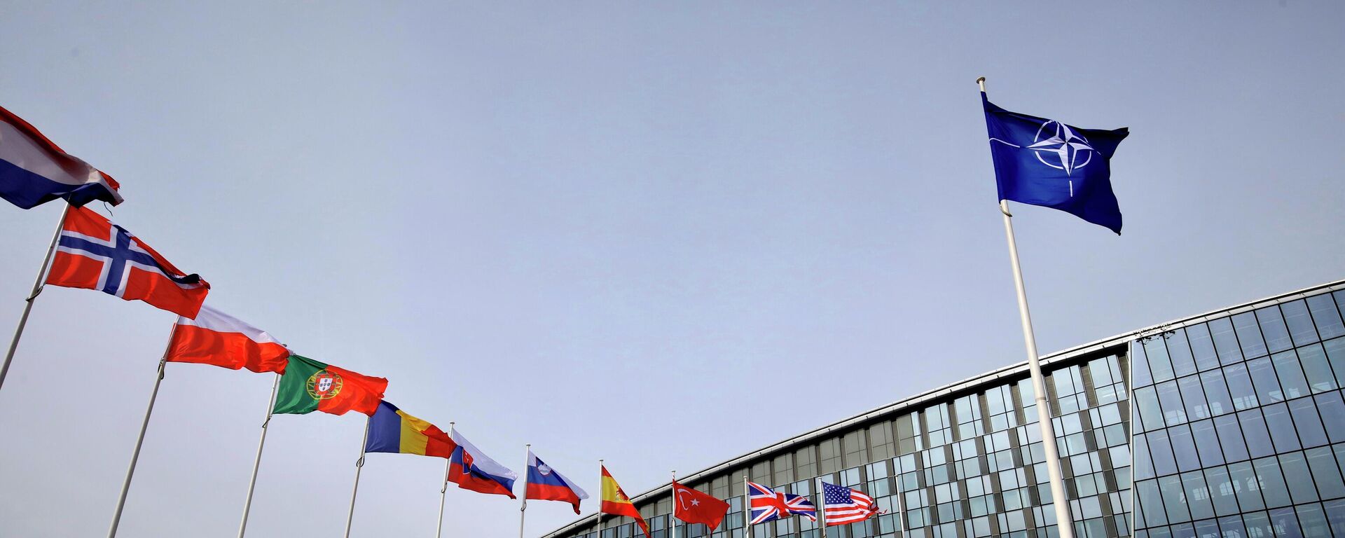 НАТОнун Брюсселдеги штаб-квартирасы. Архивдик сүрөт  - Sputnik Кыргызстан, 1920, 11.08.2023