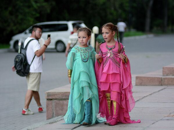 Юные участницы фестиваля - Sputnik Кыргызстан