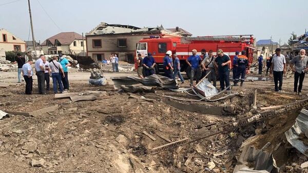 Последствия взрыва в здании автосервиса в Махачкале - Sputnik Кыргызстан