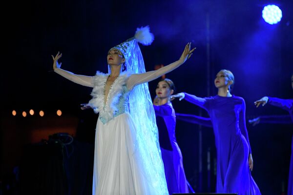 Фестиваль продлится три дня и завершится гала-концертом.  - Sputnik Кыргызстан