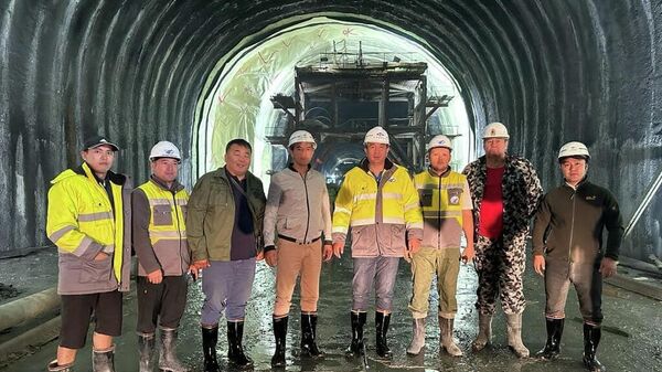 Строительство крупного тоннеля Кок-Арт  - Sputnik Кыргызстан