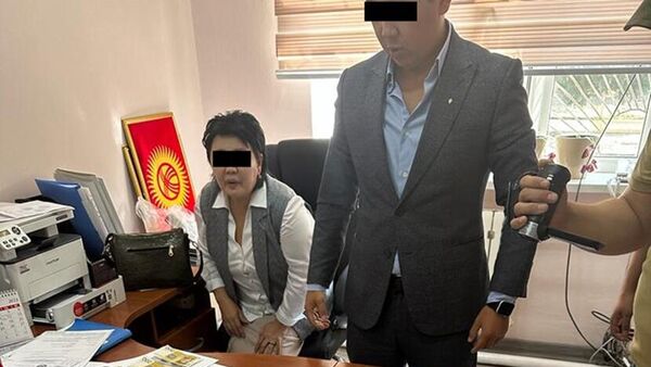 Задержание четвертого за неделю директора бишкекской школы  - Sputnik Кыргызстан