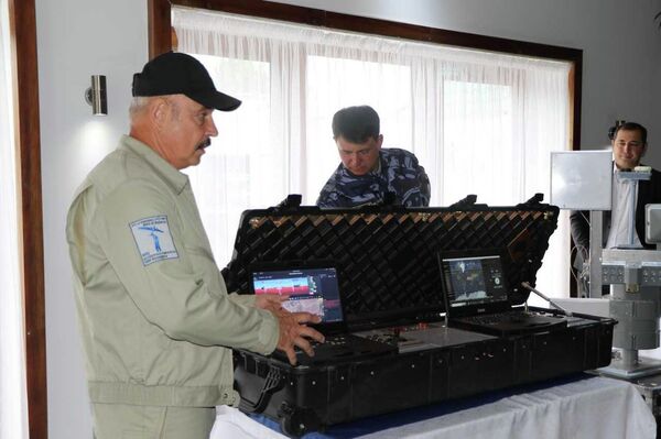 В Караколе состоялись выставка техники инновационного оборудования и церемония передачи оборудования для СБНОН - Sputnik Кыргызстан