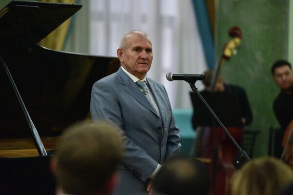 Концерт состоялся в Кыргызском национальном академическом театре оперы и балета имени Абдыласа Малдыбаева - Sputnik Кыргызстан