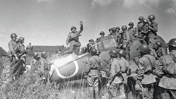 Военная операция Красной Армии против японских войск во время советско-японской войны - Sputnik Кыргызстан