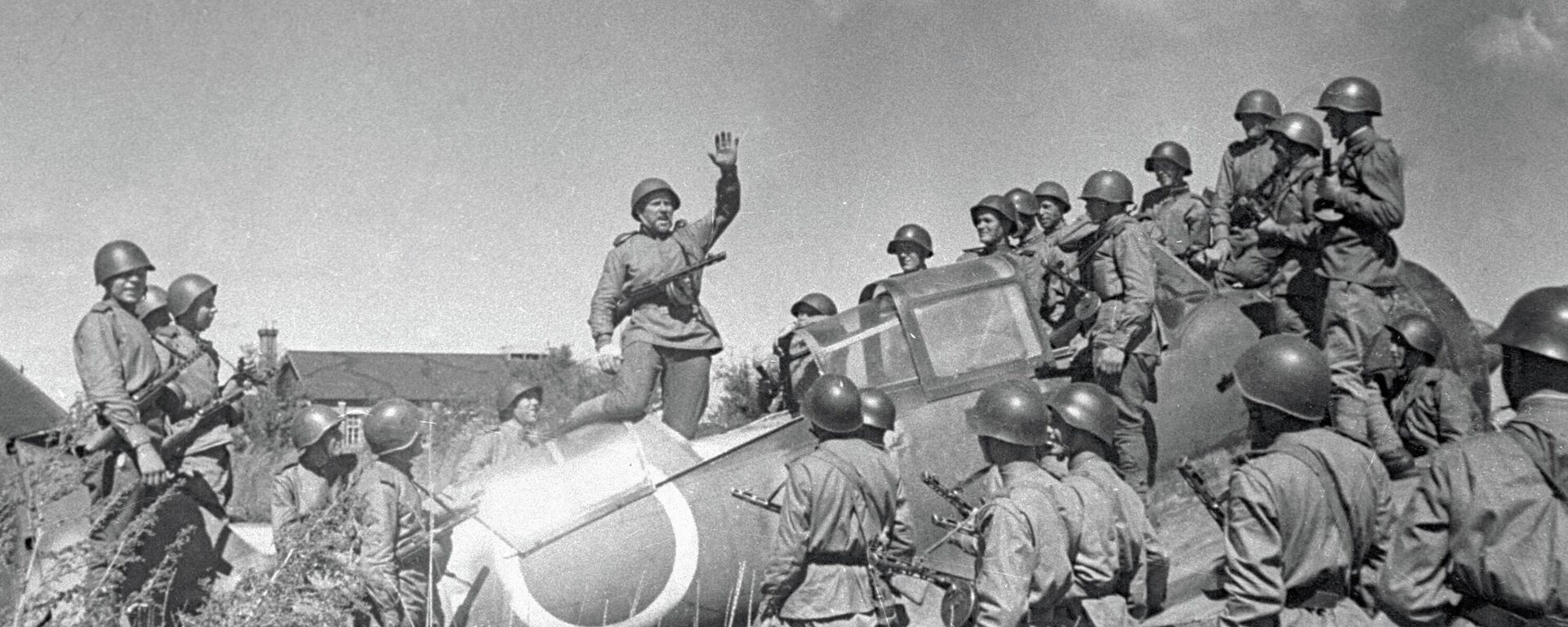 Военная операция Красной Армии против японских войск во время советско-японской войны - Sputnik Кыргызстан, 1920, 12.09.2023