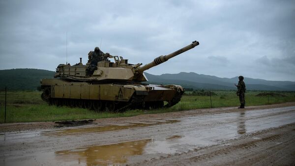 Танк M1A1 Abrams на учениях. Архивное фото - Sputnik Кыргызстан
