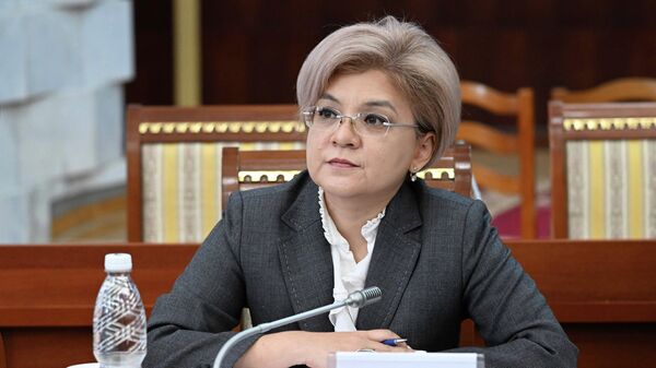 Министр цифрового развития КР Нурия Кутнаева - Sputnik Кыргызстан
