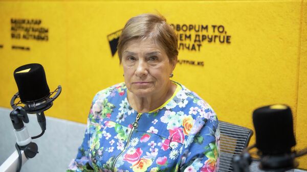 Внучка профессора Константина Юдахина Татьяна Юдахина - Sputnik Кыргызстан