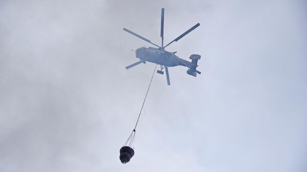 Пожарный вертолет. Архивное фото - Sputnik Кыргызстан
