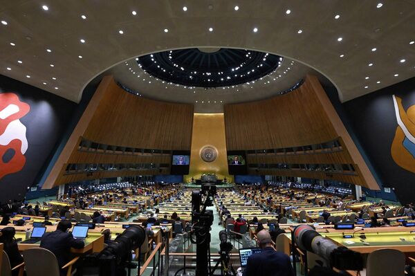 Президент Кыргызской Республики Садыр Жапаров выступил на общих дебатах 78-й сессии Генеральной Ассамблеи ООН, проходящей в Нью-Йорке - Sputnik Кыргызстан