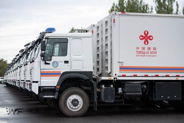 Госпитали на колесах будут использоваться для оказания качественной медпомощи на местах гражданам, пострадавшим в чрезвычайных ситуациях. - Sputnik Кыргызстан
