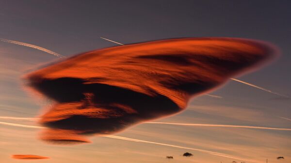 Лентикулярное облако. Архивное фото - Sputnik Кыргызстан