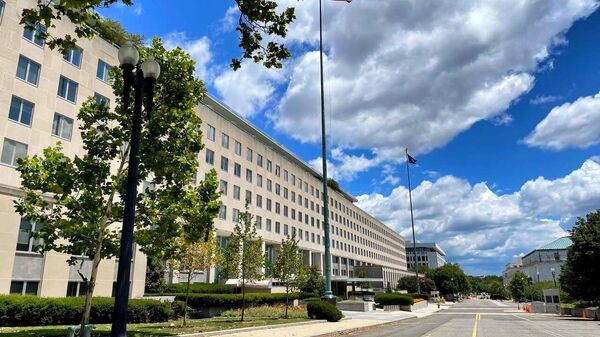 Здание Государственного департамента США в Вашингтоне. Архивное фото - Sputnik Кыргызстан