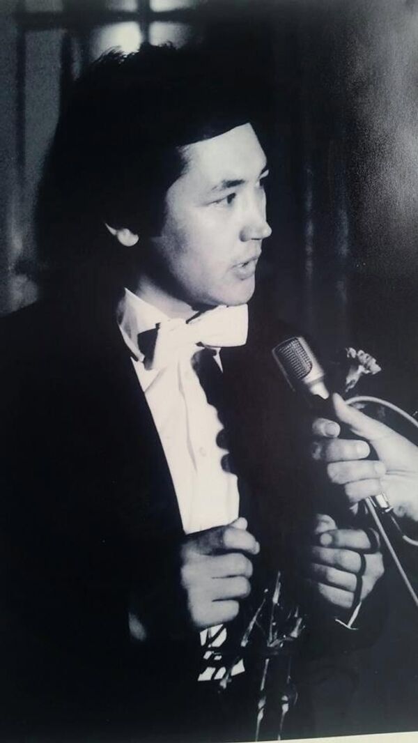 Москвадагы концертке катышып интервью берген жаш талант. 1989-жыл - Sputnik Кыргызстан