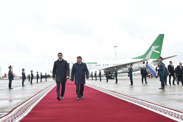 В минувший четверг президенты стран Содружества начали прибывать в Бишкек - Sputnik Кыргызстан