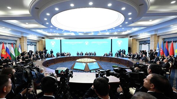 Как прошел саммит СНГ в Бишкеке — видео - Sputnik Кыргызстан