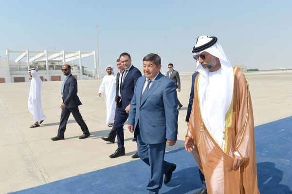 Председатель кабинета министров КР Акылбек Жапаров прибыл с рабочим визитом в Абу-Даби - Sputnik Кыргызстан