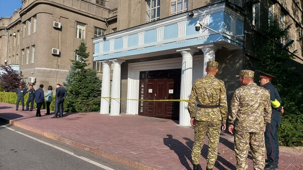 Сообщения о бомбе в Верховном суде Бишкека - Sputnik Кыргызстан