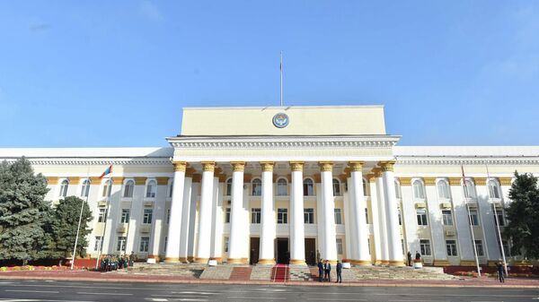 Здание кабинета министров в Бишкеке - Sputnik Кыргызстан