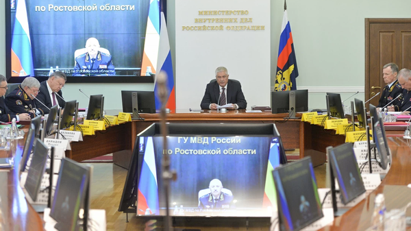 Заседание коллегии МВД России по противодействию нелегальной миграции - Sputnik Кыргызстан