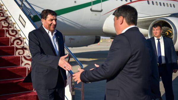 Прибытие первого вице-президента Ирана Мохаммада Мохбера  в Кыргызстан - Sputnik Кыргызстан