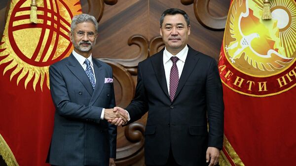 Президент Садыр Жапаров Индиянын тышкы иштер министрин кабыл алды - Sputnik Кыргызстан
