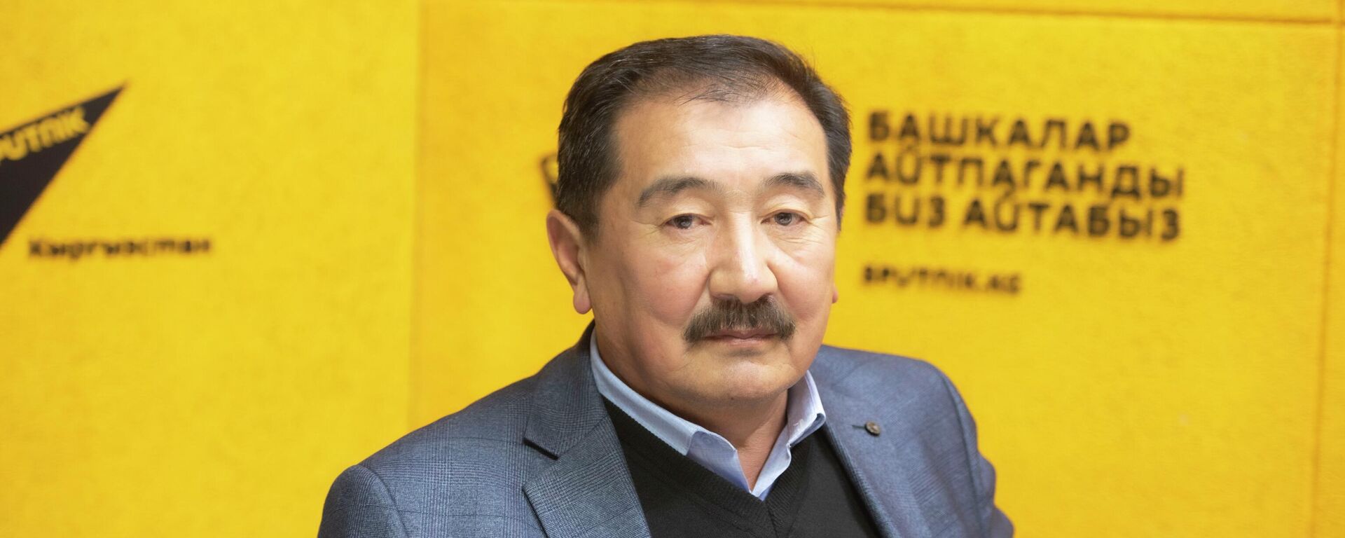 Учур мамлекеттик театрынын директору жана көркөм жетекчиси, КР эмгек сиңирген артисти Шаршен Шейшенов Учур - Sputnik Кыргызстан, 1920, 02.11.2023