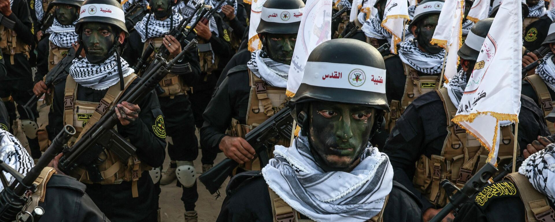 Парад палестинских боевиков Исламского джихада в городе Газа - Sputnik Кыргызстан, 1920, 03.11.2023