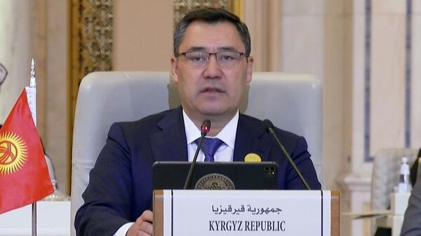 Президент Садыр Жапаров Эр-Рияд шаарына (Сауд Арабия Падышалыгы) болгон иш сапарынын алкагында Ислам кызматташтык уюмунун 8-кезексиз саммитинде - Sputnik Кыргызстан