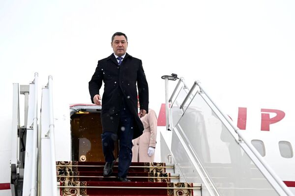 Президент Кыргызстана Садыр Жапаров прибыл в Минск с рабочим визитом - Sputnik Кыргызстан