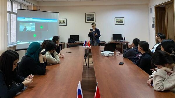 Проекта Школа русистики в Бишкеке - Sputnik Кыргызстан