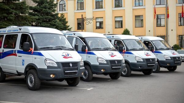 Бишкекте зомбулукка кабылган балдар менен аялдарга төрт автоунаа бөлүндү - Sputnik Кыргызстан