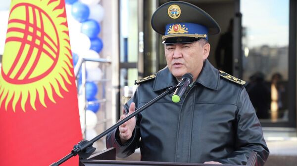 Глава ГКНБ Камчыбек Ташиев во время открытия очередного здания для сотрудников спецслужбы - Sputnik Кыргызстан