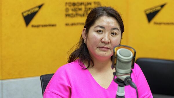 Врач-пульмонолог Эльмира Макканбаева - Sputnik Кыргызстан
