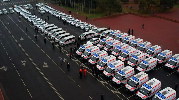 Саламаттык сактоо министрлиги Россиянын акчасына 107 машина алды. Видео - Sputnik Кыргызстан