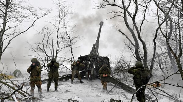 Россиянын Куралдуу күчтөрүнүн артиллеристтери атайын операциянын түштүк секторунда  - Sputnik Кыргызстан