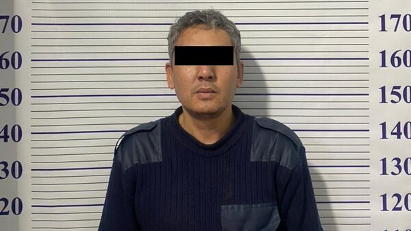 Задержание сотрудника милиции по подозрению в торговле наркотиками в Джалал-Абаде  - Sputnik Кыргызстан