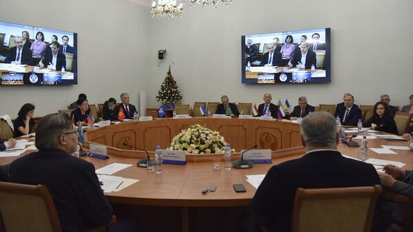 Итоговое заседание Комиссии по экономическим вопросам в Москве  - Sputnik Кыргызстан